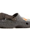 Anwar Carrots x Clog “Soil – Espresso”
