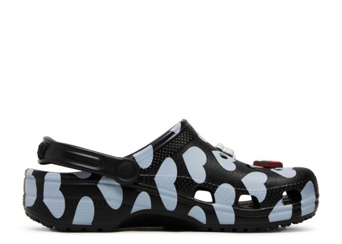 Awake NY x Classic Clog “Home Is Where The Heart Is – Black” Awake NY x Classic Clog “Home Is Where The Heart Is – Black”