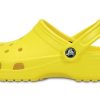 Crocs Classic Crocs Beach Unisex bright yellow Sandals 10001-7C1