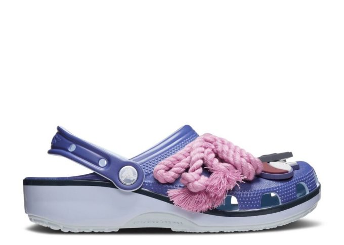 Naruto Shippuden x Classic Clog “Sasuke”